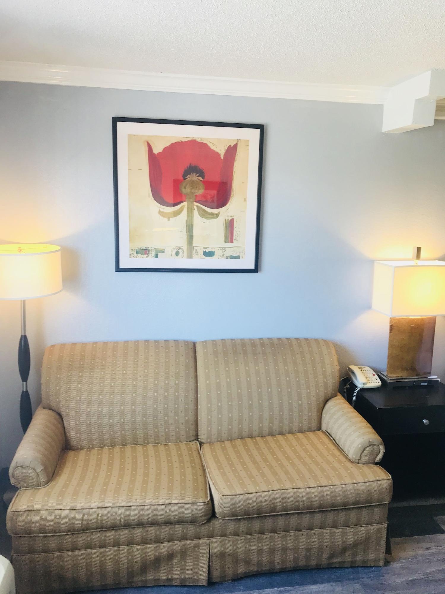 Rodeway Inn Stephenville Bagian luar foto
