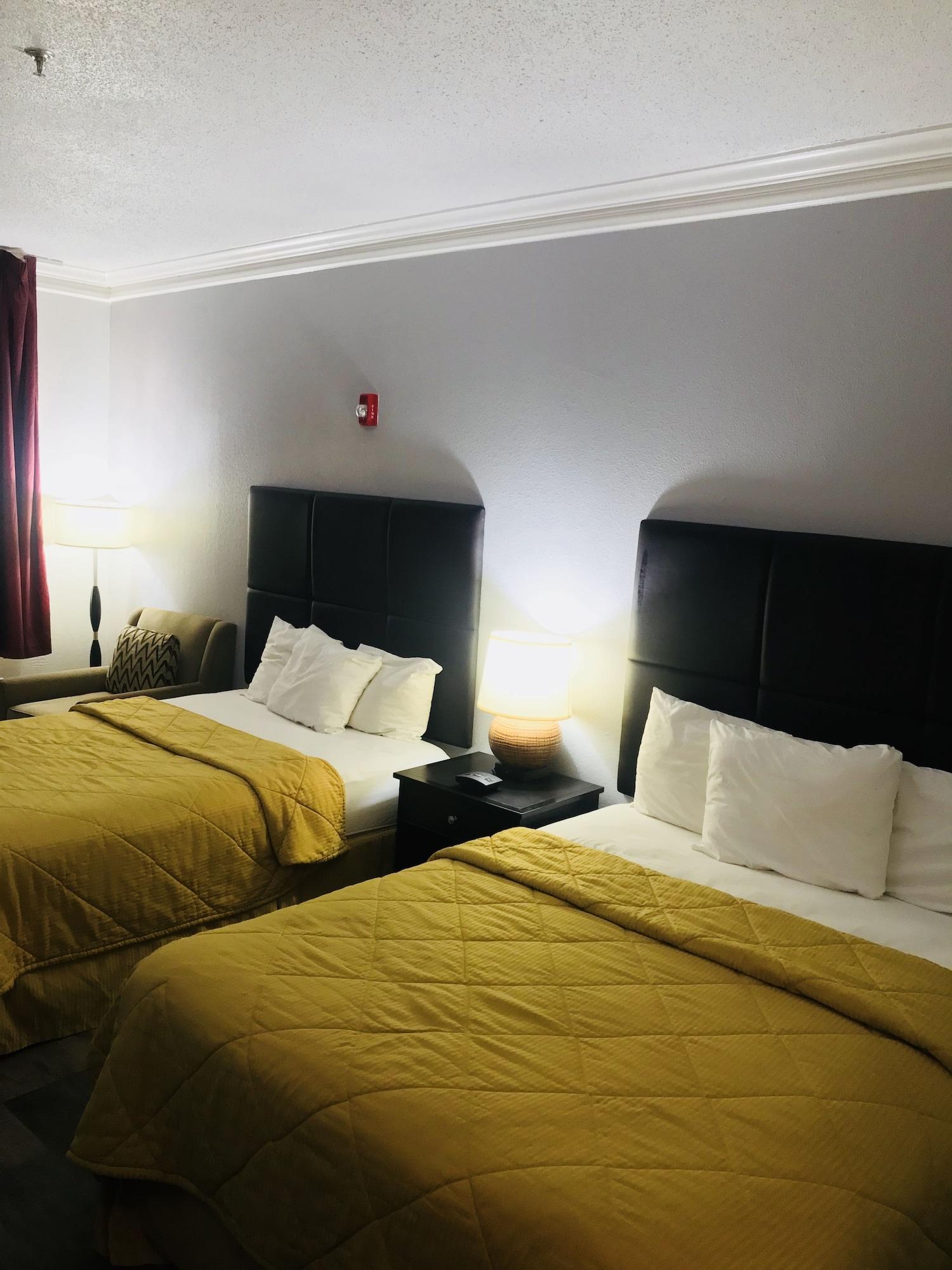 Rodeway Inn Stephenville Bagian luar foto
